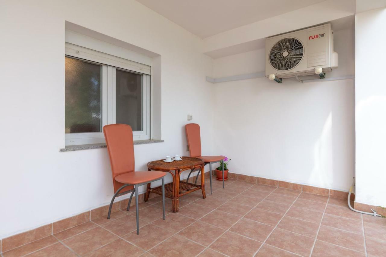 Le Ines Appartement Split Buitenkant foto
